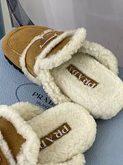 Prada Cognac Shearling slippers 1S711M_1A6_F0046_F_020 - 2