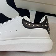 Alexander McQueen Oversized Charm  - 6