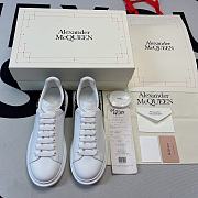 Alexander McQueen Oversized Charm  - 3