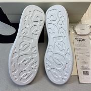 Alexander McQueen Oversized Charm  - 2