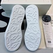 Alexander McQueen Oversized Black Paint - 4