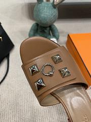 Hermes Oral Sandal Brown Charm Leather 001 - 4