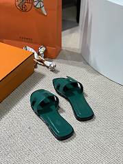 Hermes Oral Sandal Green Leather  - 5