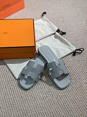 Hermes Oral Sandal Light Grey Leather - 2