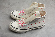 CHUCK TAYLOR ALL-STAR 70S EMBROIDERED LIPS HIGH LOVE ME INTAGE WHITE - 2