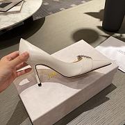 Jimmy Choo Saresa 85 Glitter White Pumps - 3