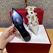 ROMAN STUD CALFSKIN BALLET FLAT LIGHT IVORY XW2S0BY5ZWMI16 - 5