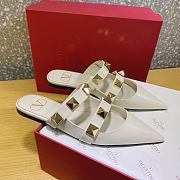 ROMAN STUD FLAT MULE IN CALFSKIN  LIGHT IVORY - 5