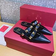 ROMAN STUD FLAT MULE IN CALFSKIN BLACK - 4