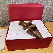 ROMAN STUD FLAT MULE IN CALFSKIN FONDANT - 5