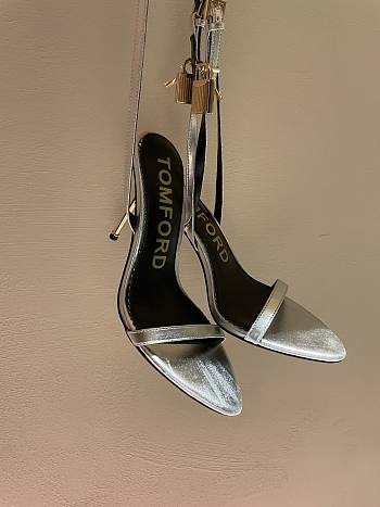 TOM FORD SHINY SILVER LEATHER PADLOCK POINTY NAKED SANDAL W2272T-LKD002