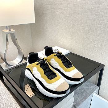 Chanel Sneaker CN02