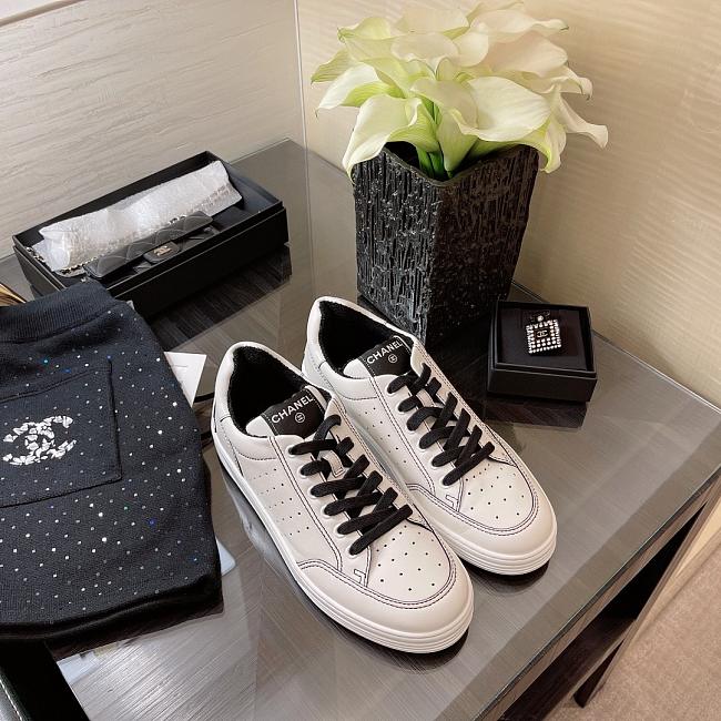 Chanel Sneakers 002 - 1