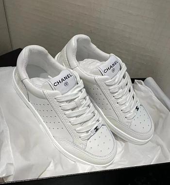 Chanel Sneakers 010
