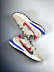 Nike Vaporwaffle sacai Sport Fuchsia Game Royal  CV1363-100 - 5