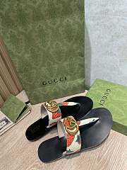 Gucci Leather thong sandals with Double G 006 - 6