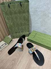 Gucci Leather thong sandals with Double G 007 - 6