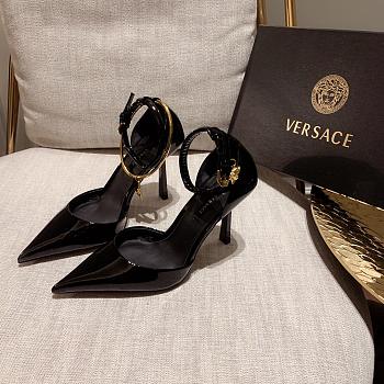 Versace Safety Pin Pumps Black Gold Chains