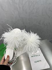 Bottega Veneta White Feather Dot Sandals - 3