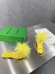 Bottega Veneta Yellow Feather Dot Sandals - 6