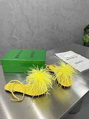 Bottega Veneta Yellow Feather Dot Sandals - 3