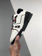 LV TRAINER SNEAKER BLACK - 3