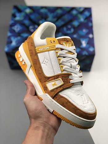 LV TRAINER SNEAKER YELLOW V2