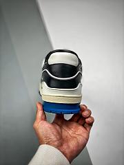 LV TRAINER SNEAKER TRAVIS SCOTT FRAGMENT - 2