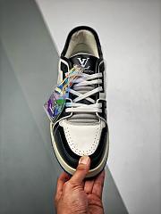 LV TRAINER SNEAKER TRAVIS SCOTT FRAGMENT - 5