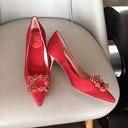 RV Bouquet Strass Pearl Buckle Pumps in Satin Red - 4