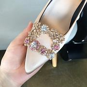 RV Bouquet Strass Pearl Buckle Pumps in Satin Nude - 4