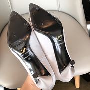 RV Bouquet Strass Pearl Buckle Pumps in Satin White - 5