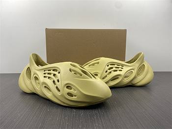 Yeezy Foam Rnnr LIME
