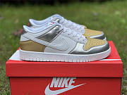 Dunk Low WMNS “Metallic” DH4403-700  - 4
