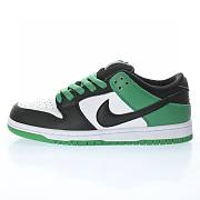 Nike SB Dunk Low Classic Green BQ6817-302 - 1