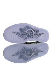 Air Jordan 1 Retro Low Dior CN8608 002 - 5