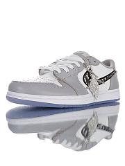 Air Jordan 1 Retro Low Dior CN8608 002 - 6