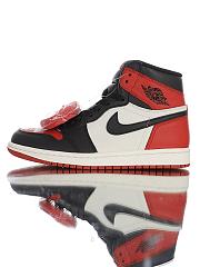 AIR JORDAN 1 RETRO HIGH OG GYM RED BLACK 555088 610 - 1