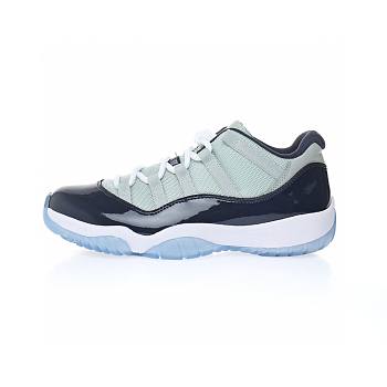 Air Jordan 11 Retro Low Green Snakeskin 528895-033