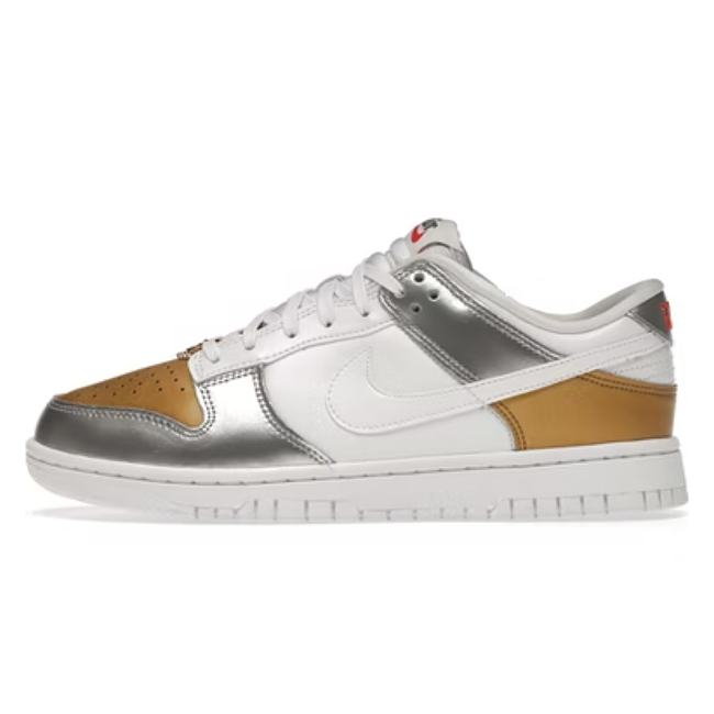 Dunk Low WMNS “Metallic” DH4403-700  - 1