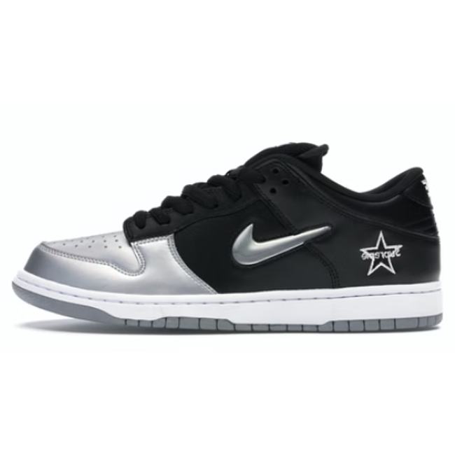 NIKE SB DUNK LOW OG QS METALLIC SILVER CK3480 001 - 1