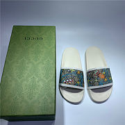 Gucci Slide White - 2
