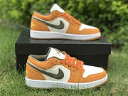 Air Jordan 1 Low SE Light Curry  DH6931-102 - 2