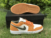 Air Jordan 1 Low SE Light Curry  DH6931-102 - 3