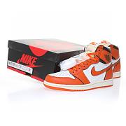 Air Jordan 1 Retro High Starfish - DO9369-101 - 3