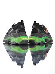 BALENCIAGA TRIPLE S BLACK GREEN  - 2