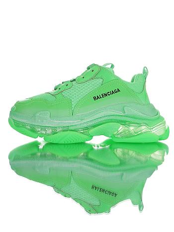 BALENCIAGA TRIPLE S LIGHT NEON GREEN CLEAR SOLE