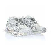 Balenciaga 677402 W3RBL 8100 - 3