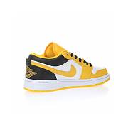 Air Jordan 1 Low Taxi (GS) - 553560-701 - 5