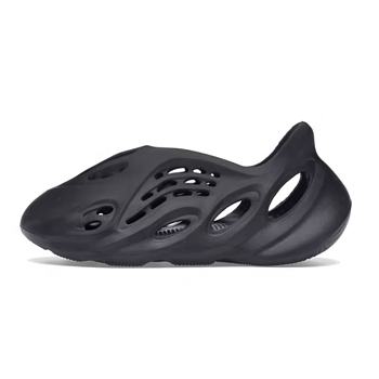adidas Yeezy Foam RNNR Onyx HP8739